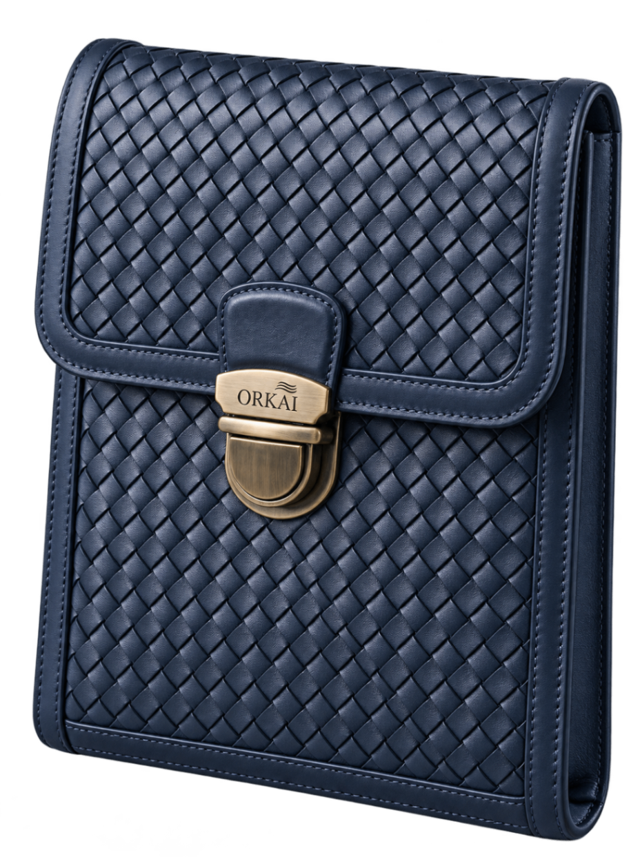 Laptop Carry — Estate Blue, Closed